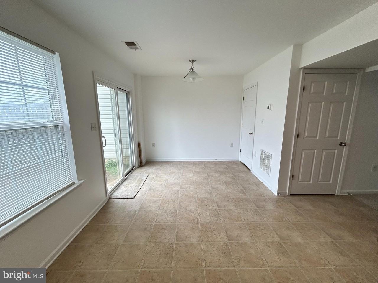 104 Checko Ct - Photo 5 of 14