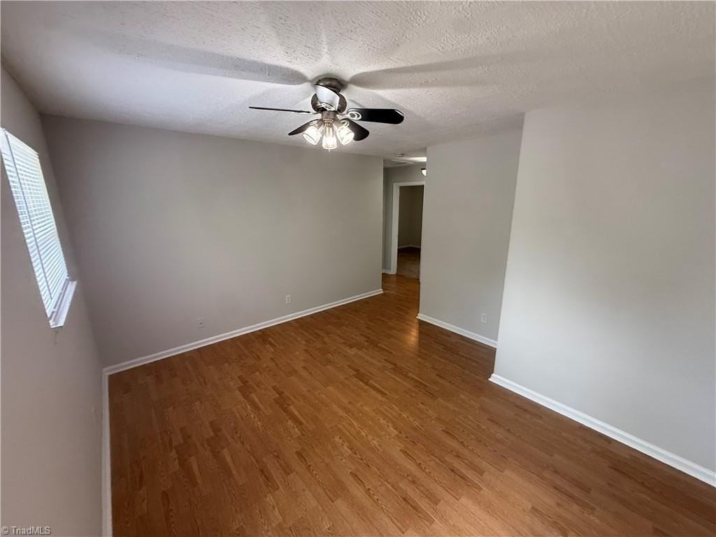 1120 W End Blvd #3 - Photo 3 of 9