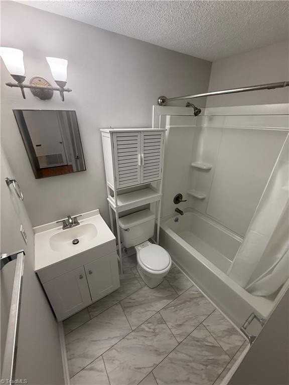 1120 W End Blvd #3 - Photo 6 of 9