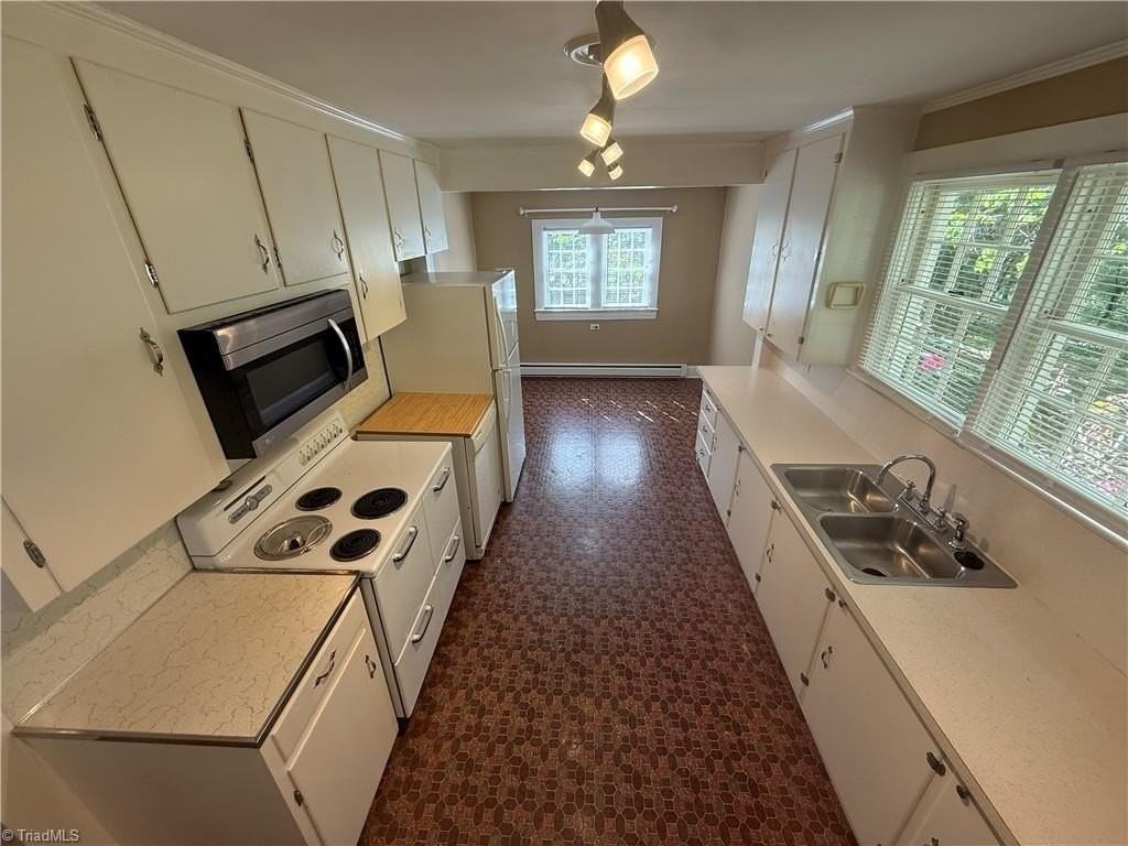 159 Stanton Dr - Photo 6 of 13