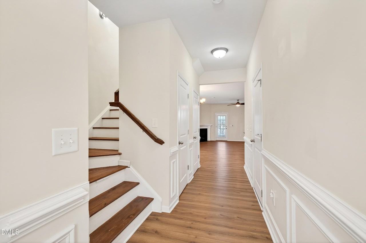 524 Panorama View Loop - Photo 6 of 36