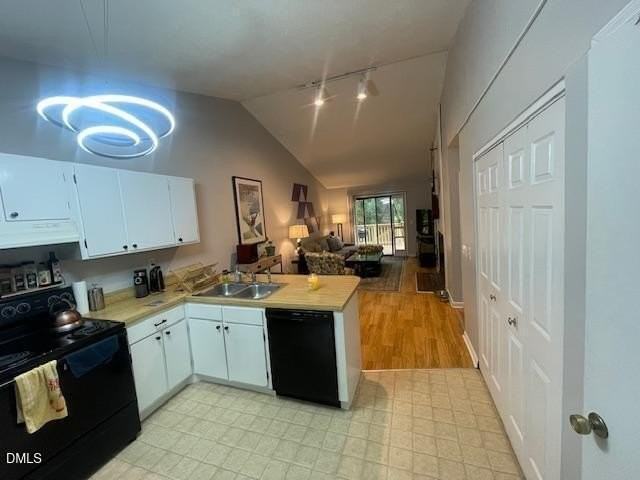 907 W Chatham St #A - Photo 3 of 15
