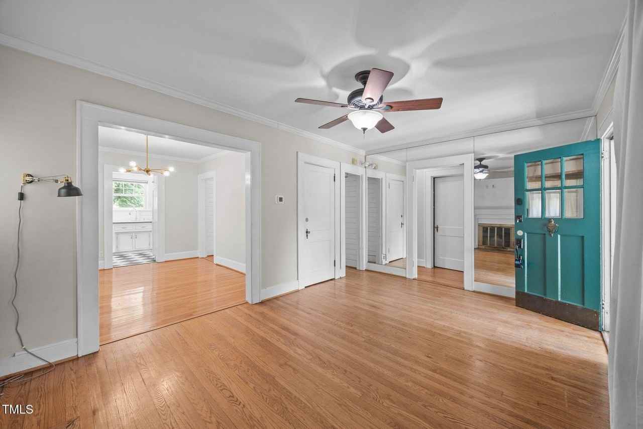 2710 Kilgore Ave - Photo 3 of 50