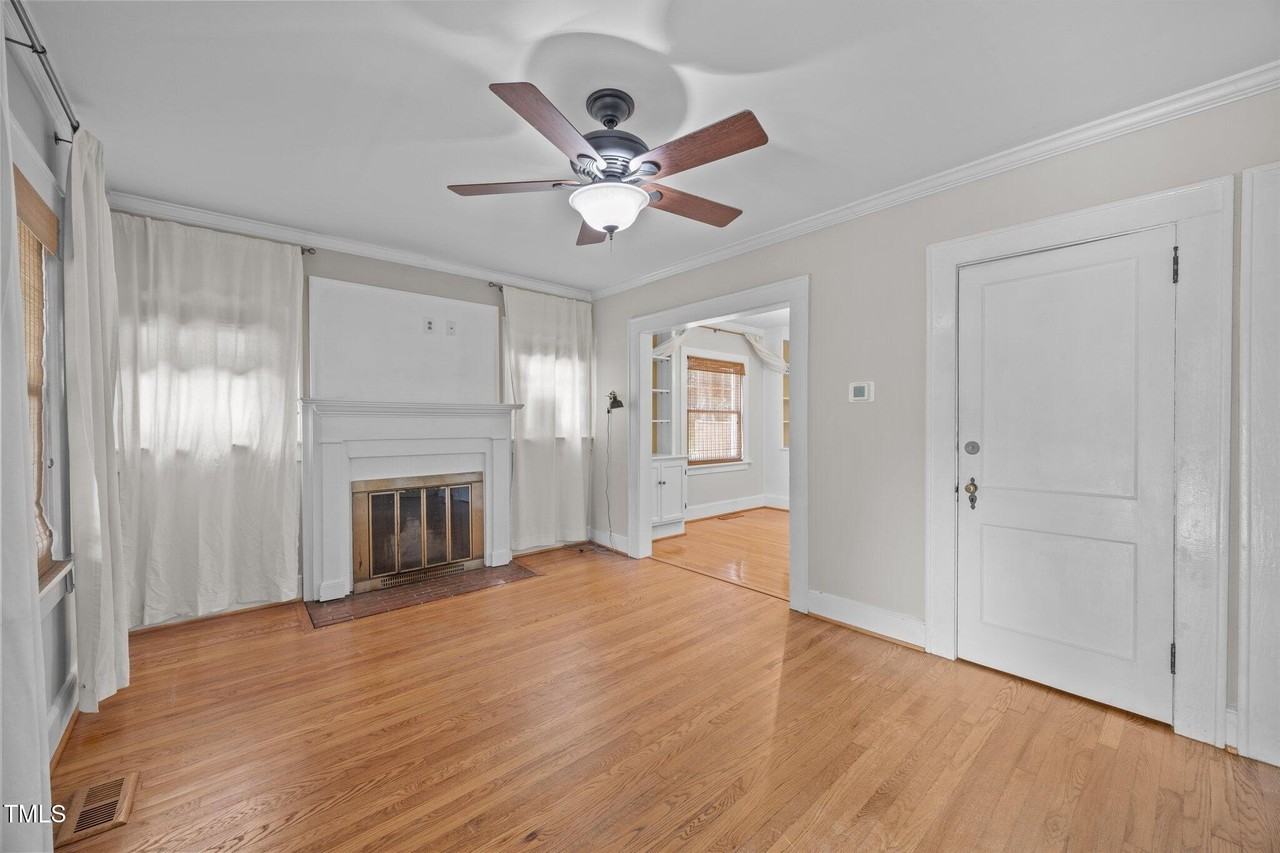 2710 Kilgore Ave - Photo 4 of 50