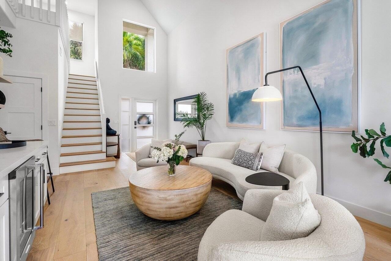 1211 Delray Lakes Dr - Photo 7 of 46