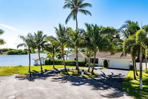featured image of 25 Nw 24th Ct
