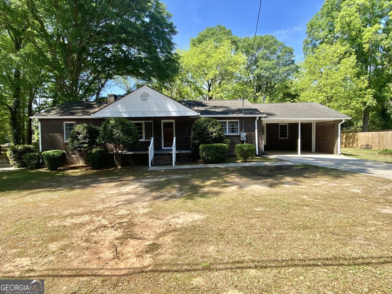 422 Ash St - Photo 2 of 28