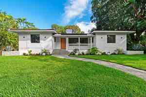 featured image of 235 Ne 91st St