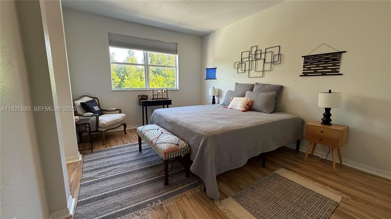 11034 Northwest 43rd Terrace #11034 - Photo 4 of 23