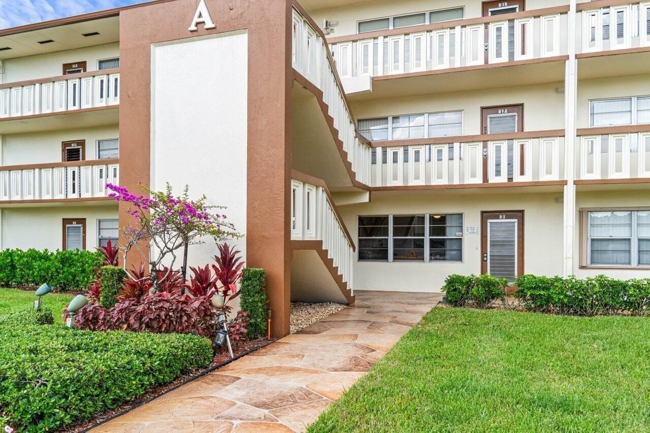 3 Mansfield A - Photo 6 of 35