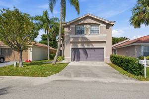 featured image of 8021 Stirrup Cay Ct