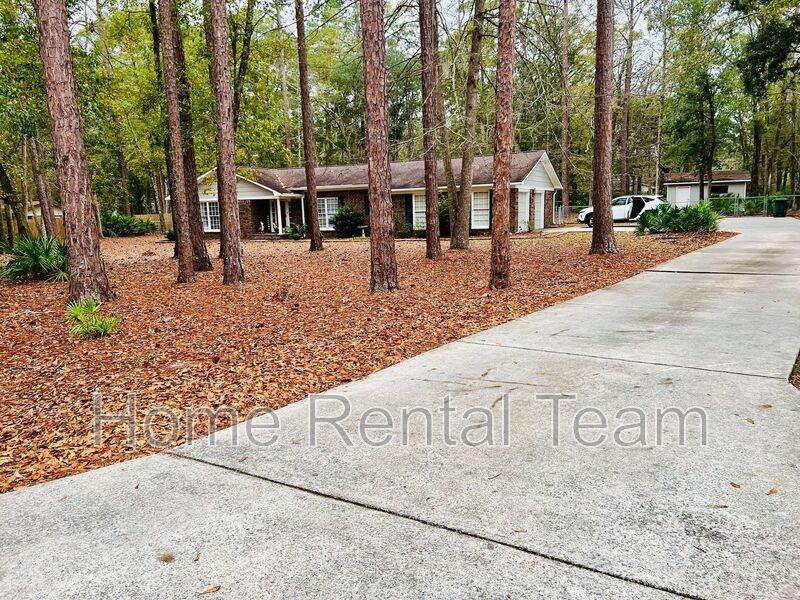 803 Kings Rd - Photo 4 of 27