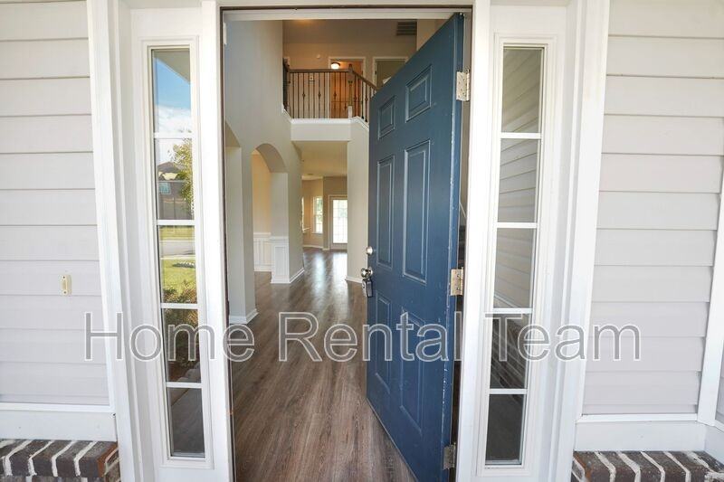 272 Sawmill Rd - Photo 4 of 27