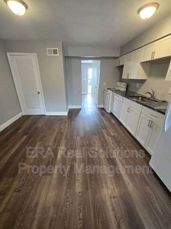 2999 E 11th Ave - Photo 7 of 10