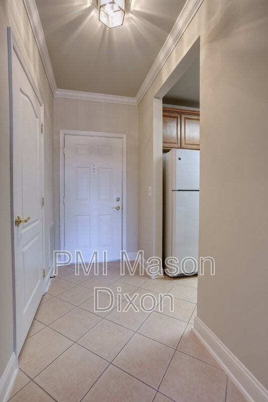 5801 Clipper Ln #404 - Photo 7 of 28