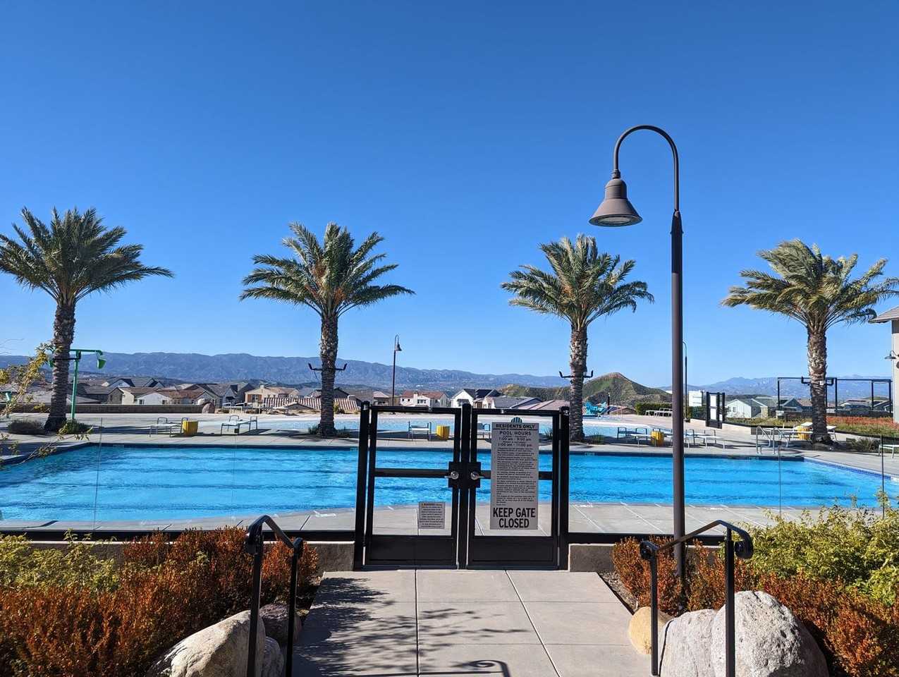 18169 Meridian Ln - Photo 2 of 25