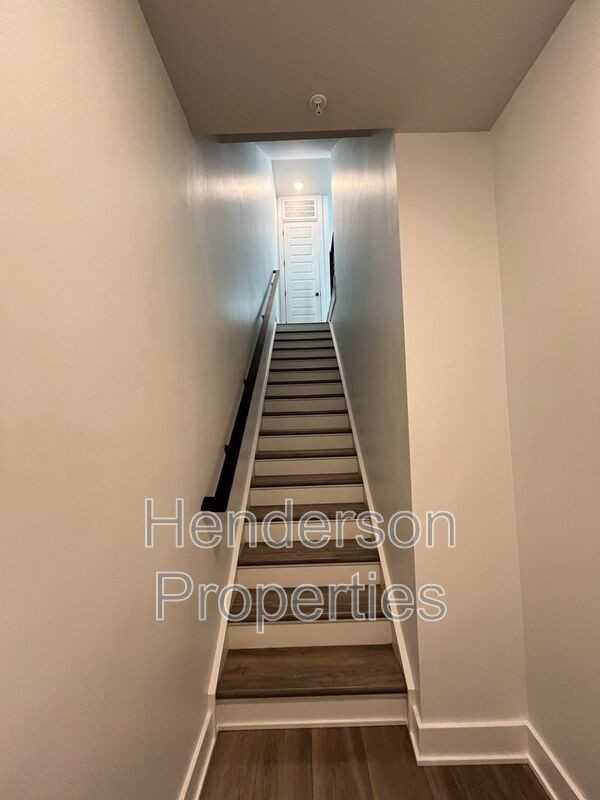 4026 Tundra Rd - Photo 3 of 16