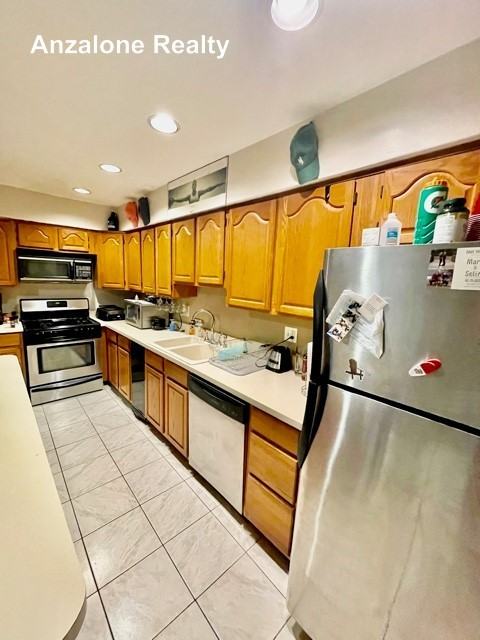 2 Webster Pl #1 - Photo 2 of 31