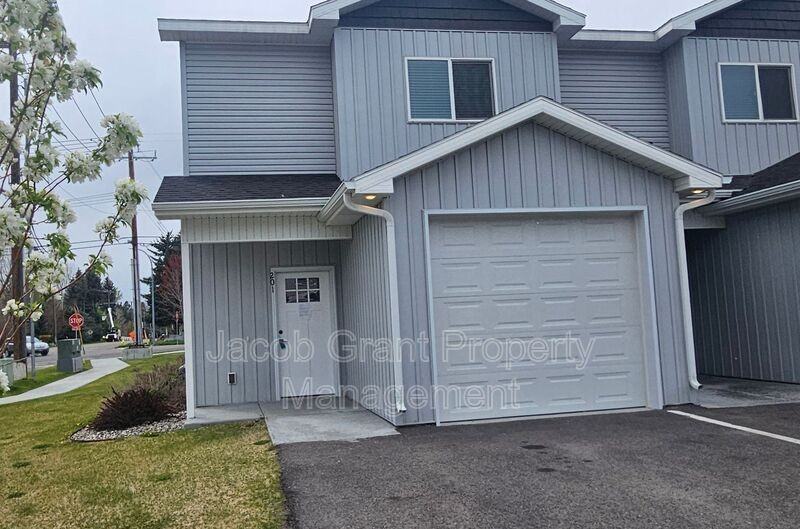 1645 S Bellin Rd #201