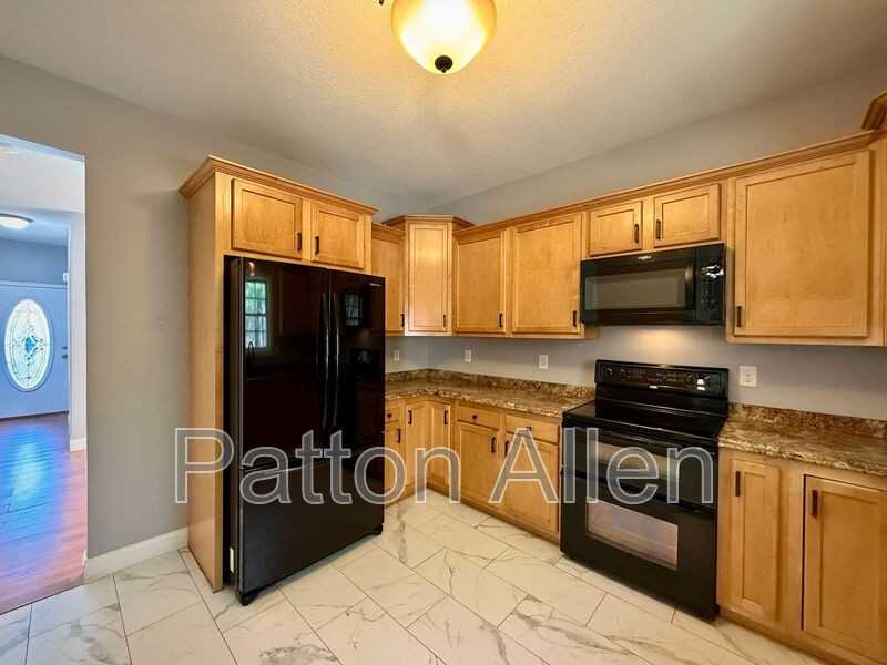 52 Winterwind Dr - Photo 5 of 29