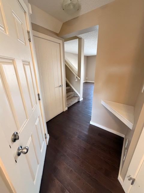 626 42 Ave Nw - Photo 4 of 26