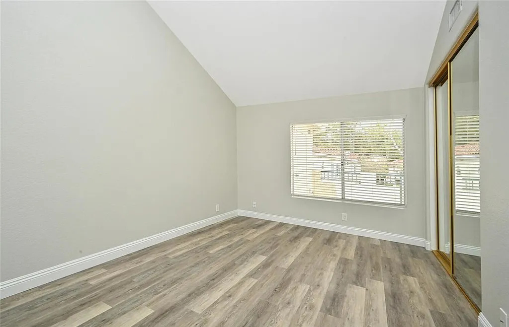 6 Sandpiper Ln - Photo 3 of 20