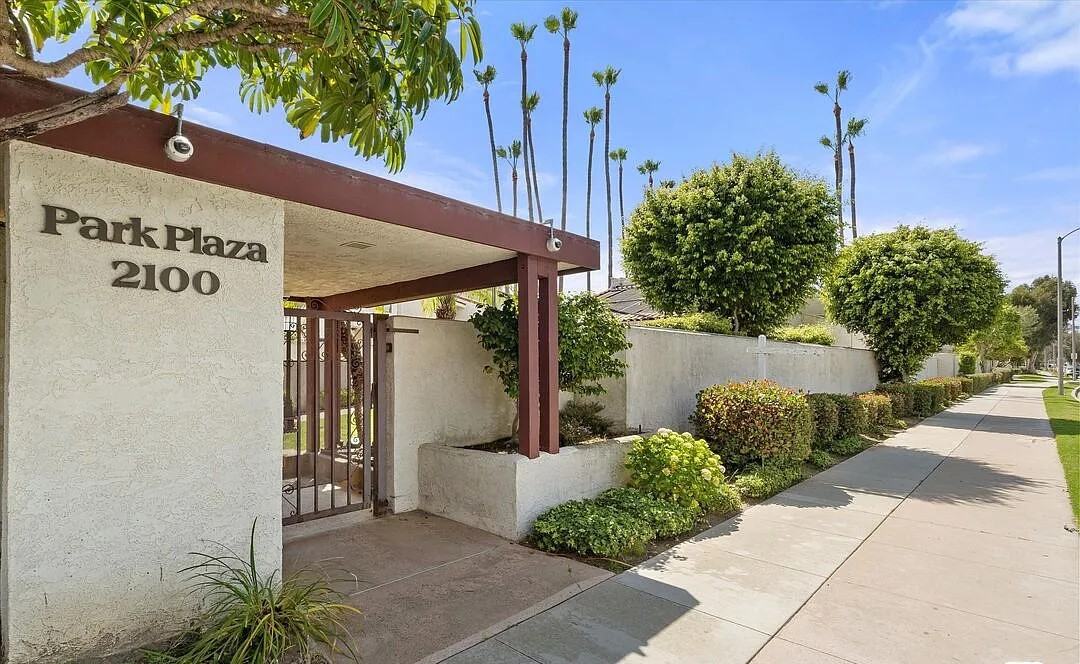 2100 Plaza Del Amo #113 - Photo 2 of 16