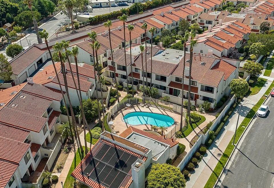 2100 Plaza Del Amo #113 - Photo 6 of 16