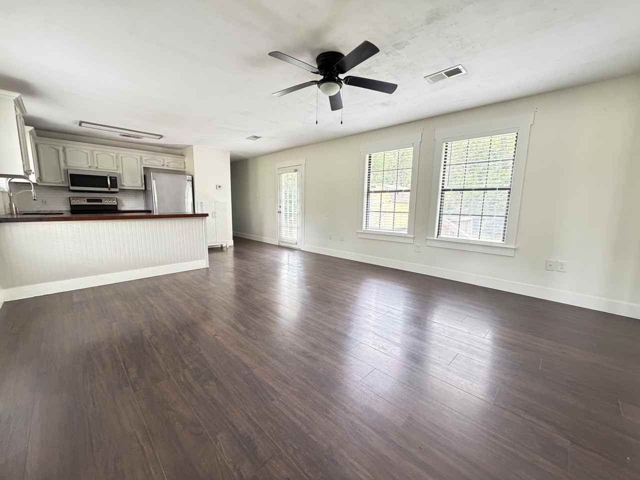 11362 Cloverleaf Dr - Photo 5 of 24