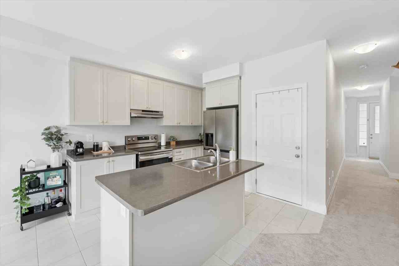 Colborne St W & St. Joseph Rd - Photo 7 of 28