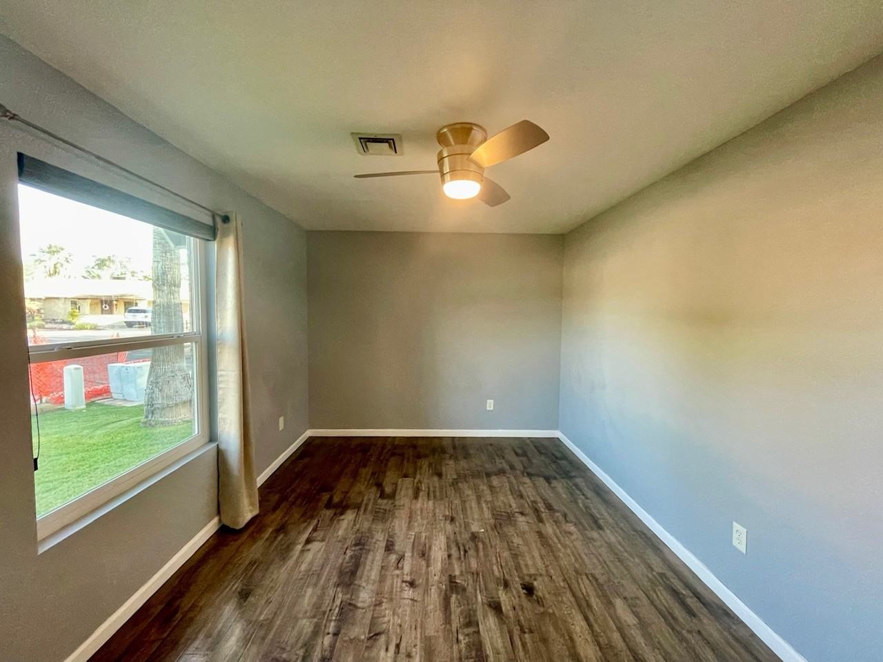 628 N Dustin Ln - Photo 7 of 22