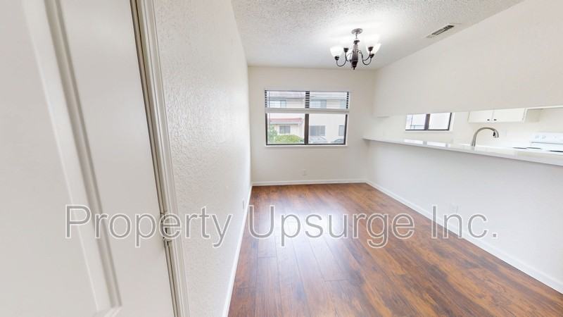 1233 Bundy Ct - Photo 3 of 13