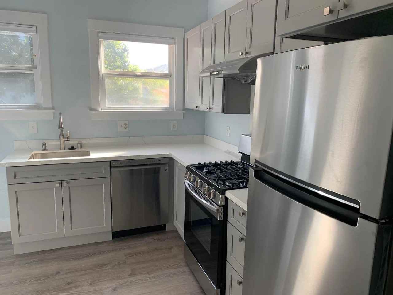 2119 Sacramento St - Photo 2 of 12