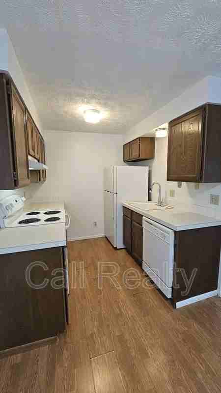 2815 E 27th Ave - Photo 6 of 13