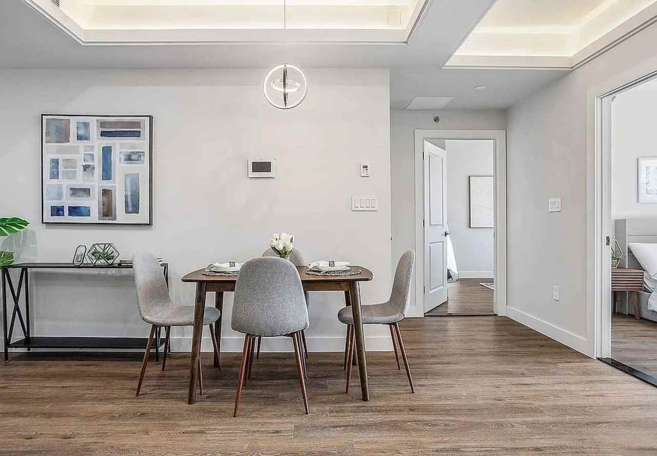 1136 31St Ave - Photo 4 of 8