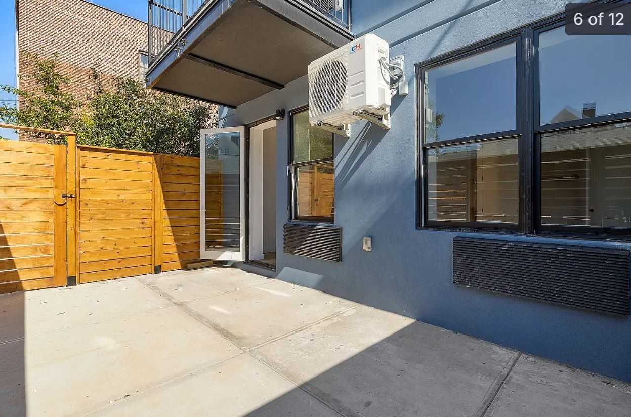 44 Euclid Ave - Photo 5 of 7