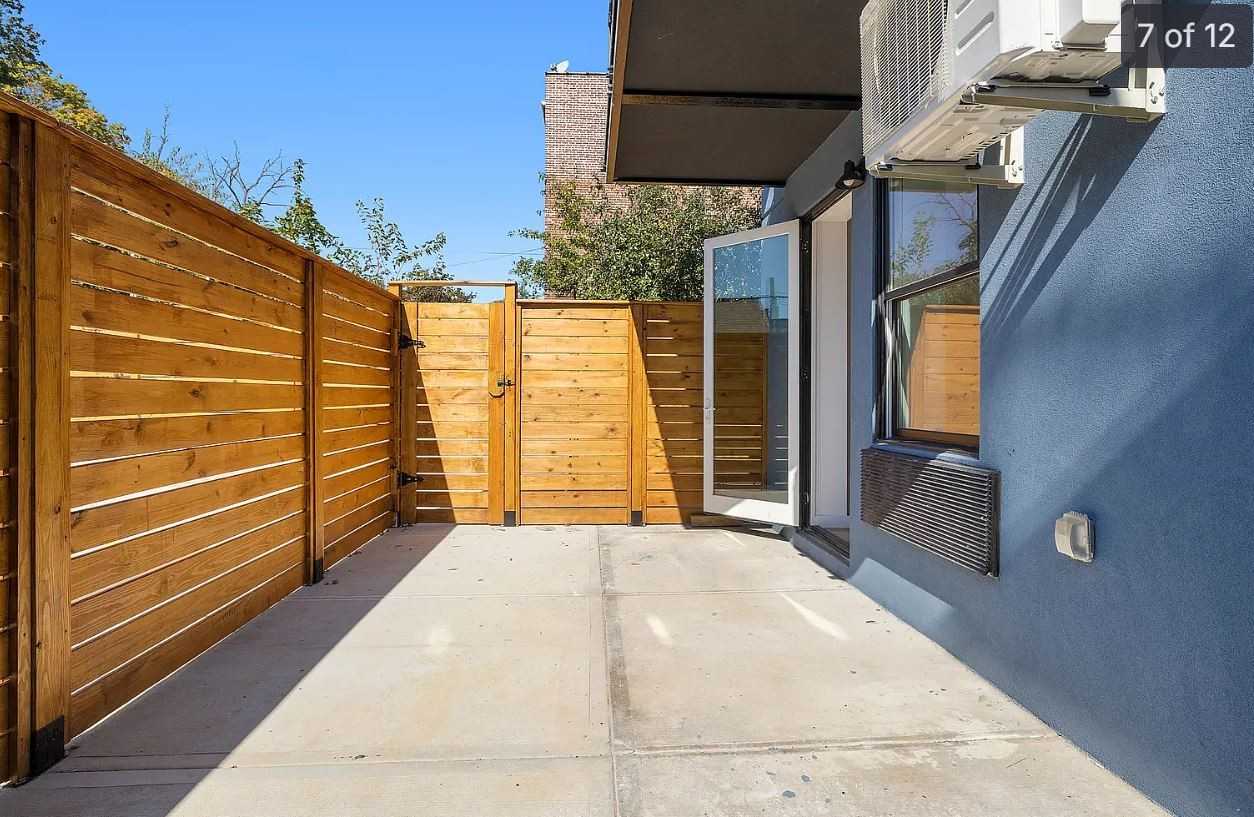 44 Euclid Ave - Photo 6 of 7