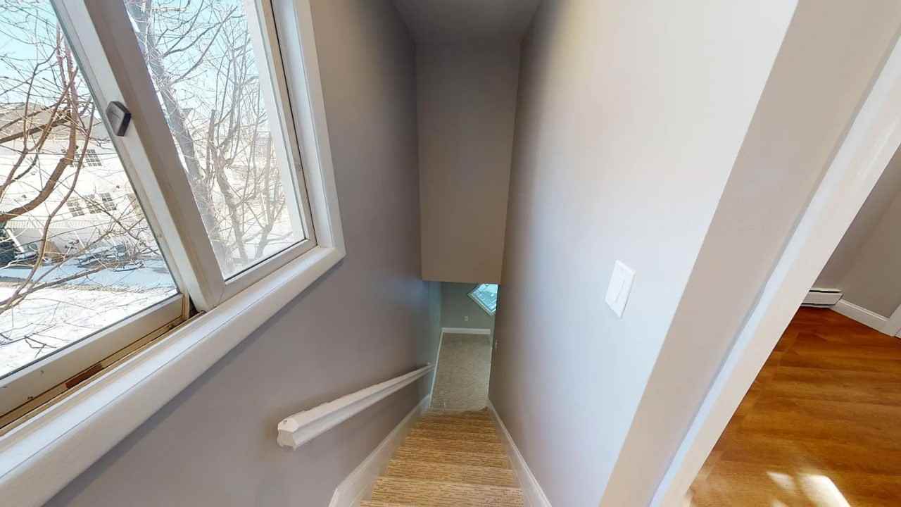 224 Grove Ave - Photo 2 of 9