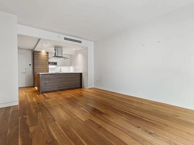 151 W 21st St - Photo 2 of 6