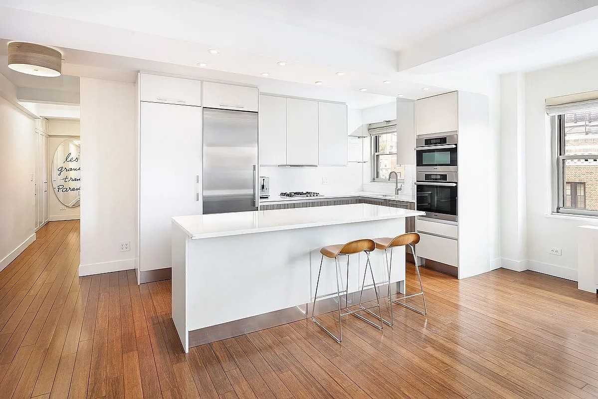 11 5th Ave #N17 - Photo 5 of 6