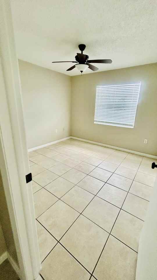 18251 Morgan Dr - Photo 4 of 10