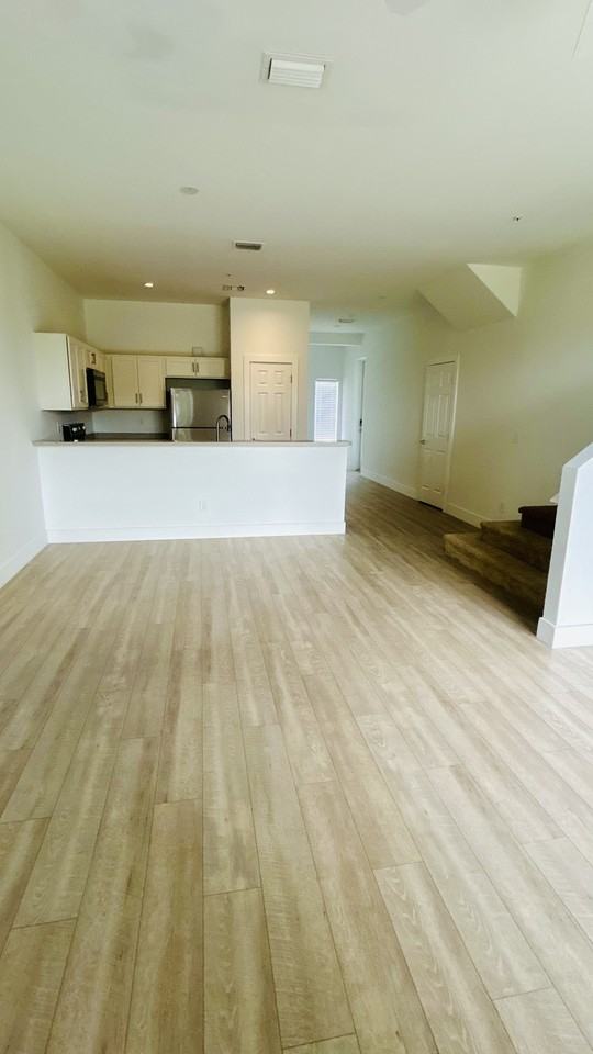 13420 Hidden Palms Cv #26 - Photo 4 of 8