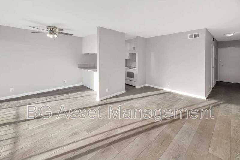 10 Lee St #4 - Photo 3 of 20