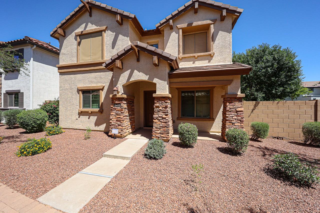 2472 E Boston St - Photo 2 of 33