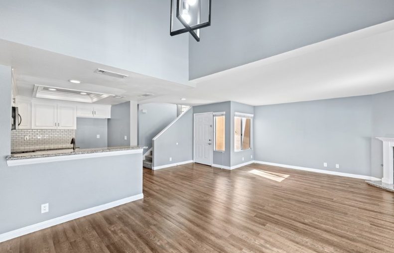 3514 Myers St #10 - Photo 5 of 15