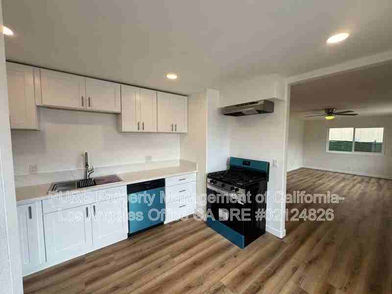 4421 W 166th St - Photo 5 of 9