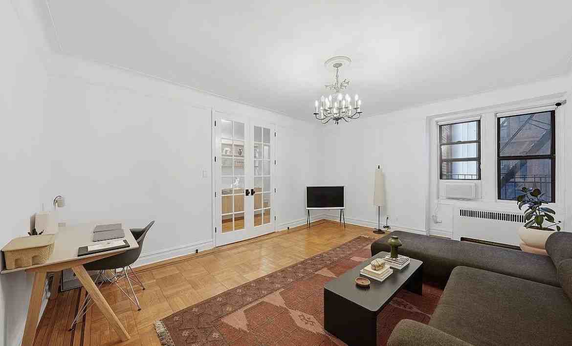 80 Avenue P #D14 - Photo 3 of 13