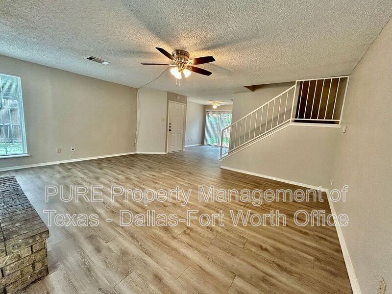 2415 Oak Mnr #B - Photo 6 of 36