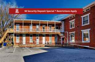 featured image of 118 S Hanover St #5