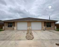 featured image of 1013 Kerr Ct Apt A #Apt A